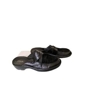Clark's Women's Shoes Slip-on Clogs Black Size 9.5 Low Heel.